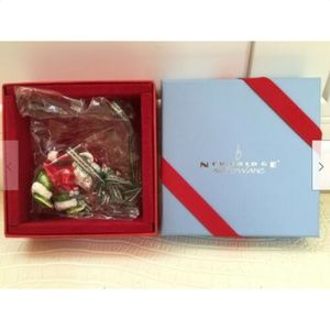 Newbridge 1934 Silverware Christmas X'mas Ornament